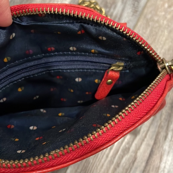 Fossil Leather Crossbody Red - Picture 6 of 7